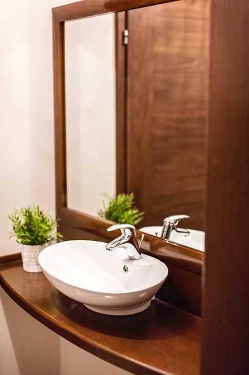 Hotel Willa Adriana Плоцк Екстериор снимка