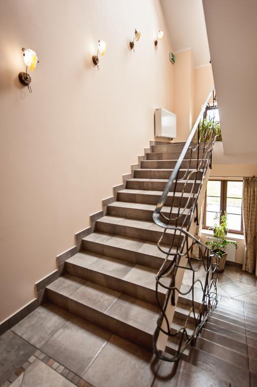 Hotel Willa Adriana Плоцк Екстериор снимка