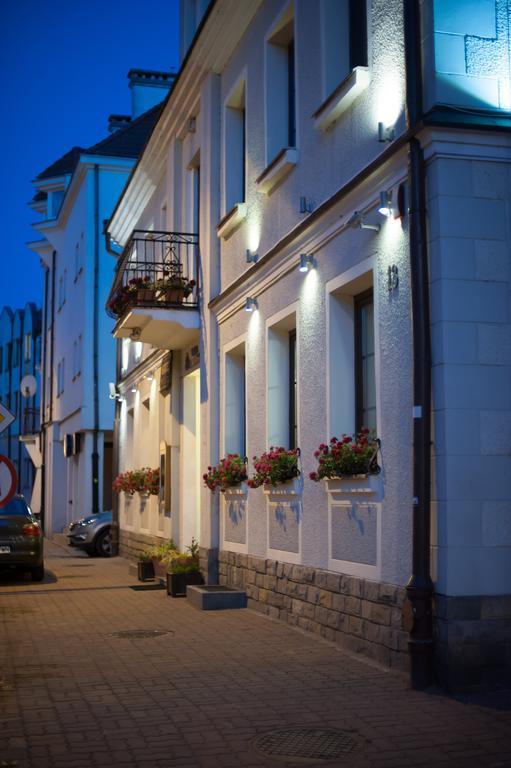 Hotel Willa Adriana Плоцк Екстериор снимка